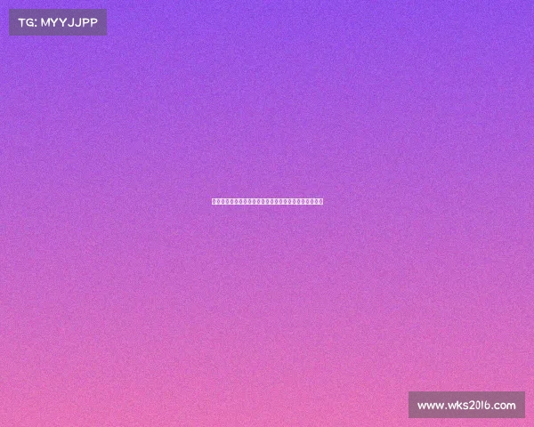 网球赛场观众热情聚焦现场氛围与赛事互动呈现精彩瞬间